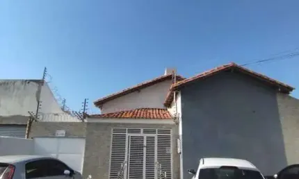 Casa comercial para locação – ideal para clínica ou escritório