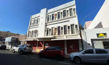 Prédio para alugar na Rua Barroso, Centro, Teresina