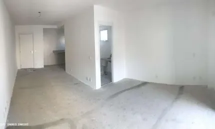 Apartamento para Venda em São Paulo, Centro, 1 dormitório, 2 banheiros, 1 vaga