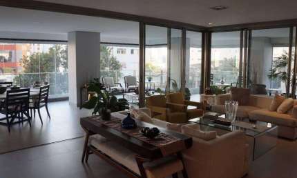 Apartamento para Venda em São Paulo, Pinheiros, 4 dormitórios, 4 suítes, 5 banheiros, 4 vagas