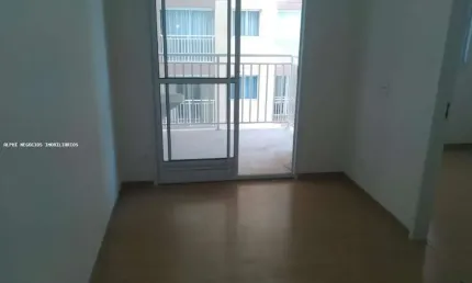 Apartamento para Venda em São Paulo, Parque Industrial Tomas Edson, 1 dormitório, 1 banheiro, 1 vaga