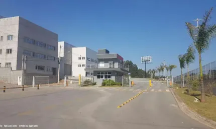 Terreno à venda na Rua Serra da Mantiqueira, 1, Jardim Planalto, Carapicuíba