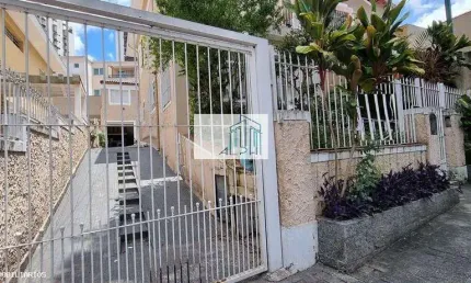 Casa / Sobrado para Venda em São Paulo, Aclimação, 4 dormitórios, 3 banheiros, 4 vagas