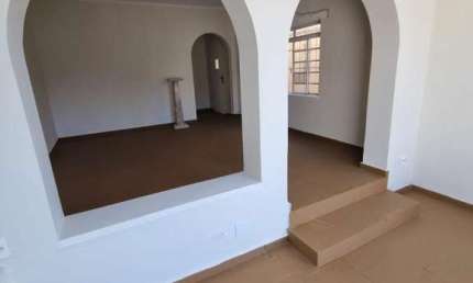 Casa Comercial para Locação em São Paulo, Planalto Paulista, 2 dormitórios, 2 banheiros, 2 vagas