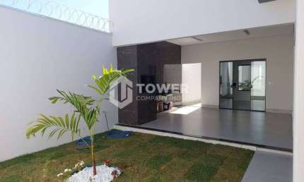 Casa com 3 quartos à venda na Rua Sampaio, 20, Laranjeiras, Uberlândia