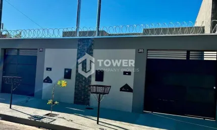 Casa com 3 quartos à venda na Rua Zania Maria da Silva Duarte, 100, Jardim Canaã, Uberlândia