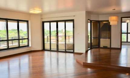 Apartamento a Venda na Chácara Santo Antônio em São Paulo - SP