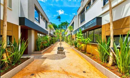 Sobrado Novo Alto Padrao a Venda no Alto da Boa Vista em São Paulo - SP