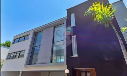 Casa de Comdominio a Venda no Jardim Cordeiro em São Paulo - SP