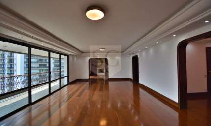 Apartamento Alto Padrao para locar no Alto da Boa Vista em São Paulo - SP