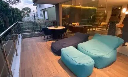 Luxuosa Casa ALTO PADRÃO EM ALPHAVILLE 1 COM 4 SUITES Porteira Fechada