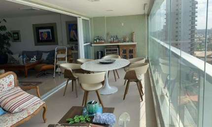 Apartamento para aluguel tem 166 metros 3 suítes na orla de Piatã