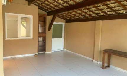 Casa de condomínio 4 quartos 2 suíte piscina privativa