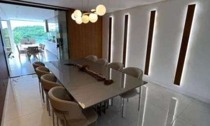 Luxuosa casa Moderna Alphaville Salvador 4 suítes sendo 1 master banheira