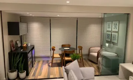 Parque Tropical 3 suites Finamente decorado andar alto