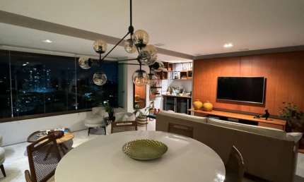 Lindo apartamento no parque tropical  3 suítes revertida para 2/4 com closet