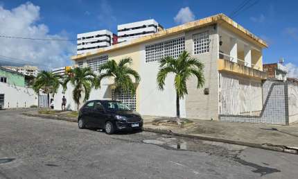 Casa com 5 quartos à venda na Avenida Brasil, 1230, Poço, Maceió