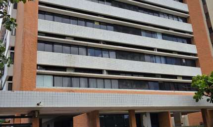 Apartamento com 2 quartos para alugar na Avenida Empresário Carlos da Silva Nogueira, 17, Jatiúca, Maceió