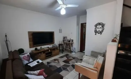 Sobrado à venda com 2 dormitórios 1 vaga -Vila Voturua - São Vicente/SP