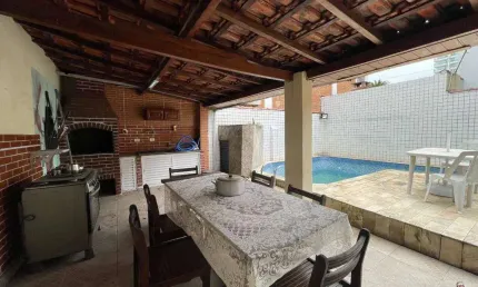 Casa com 2 quartos à venda na Rua Aureliano, Embaré, Santos