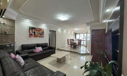 Apartamento à venda, 3 dormitórios, 2 suítes, 2 vagas, Centro São Vicente /SP