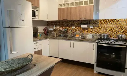 Sobrado à venda, 3 quartos, 1 vaga, Vila Cascatinha - São Vicente/SP