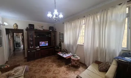 Sobrado à venda, 3 quartos, 1 suíte, 2 vagas, Vila Valença - São Vicente/SP