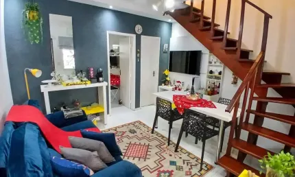 Casa à venda, 2 quartos, 1 vaga, Vila Voturua - São Vicente/SP