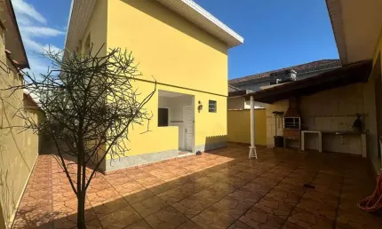 Casa à venda, 4 quartos, 1 suíte, 2 vagas, Vila São Jorge - São Vicente/SP