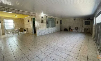 Sobrado à venda, 4 quartos, 1 suíte, 3 vagas, Caneleira - Santos/SP