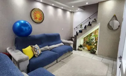 Casa à venda, 3 quartos, 1 vaga, Vila Cascatinha - São Vicente/SP