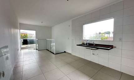 Casa à venda, 2 quartos, 1 suíte, 1 vaga, Rádio Clube - Santos/SP