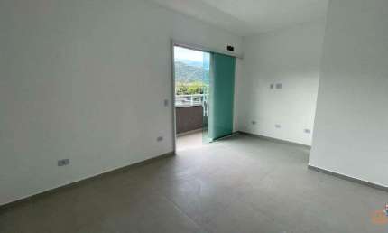 Sobrado à venda, 2 quartos, 2 suítes, 2 vagas, Santa Maria - Santos/SP