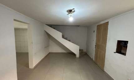 Casa à venda, 2 quartos, 4 vagas, São Jorge - Santos/SP