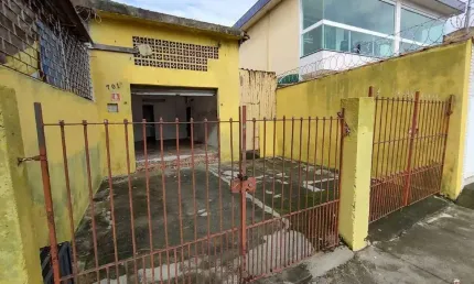 Ponto comercial para alugar na Avenida Jovino de Mello, Areia Branca, Santos