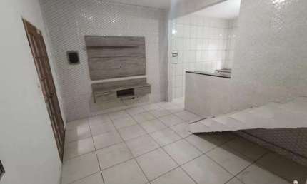 Casa à venda, 3 quartos, 2 vagas, Vila Jockei Clube - São Vicente/SP