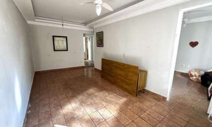 Casa com 3 quartos à venda na Rua Dante Leonelli, Estuário, Santos