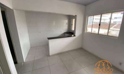 Casa com 1 quarto para alugar na Rua Jaime Manhani, Vila São Jorge, Santos