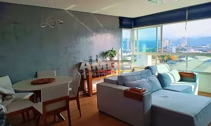 Apartamento com 2 dormitórios sendo 1 suíte em Brusque SC