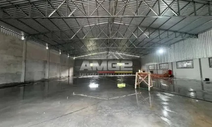 Galpão Industrial com 950m² para Locação em Brusque
