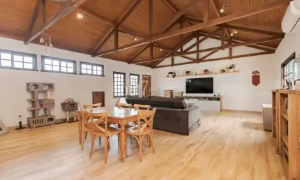 Casa com 3 quartos à venda na Rua Luiz Miguel Fanchin, 08, Seminário, Curitiba, 211 m2 por R$ 1.340.000