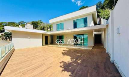OPORTUNIDADE! Casa à venda por R$ 970.000,00 em Cachoeiro de Itapemirim  no bairro Presidente Arthur da Costa E Silva