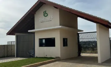 Terreno em condomínio fechado à venda na Rua Paulo Dias, 458, Santa Rita, Alumínio
