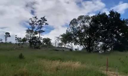 Ds(terreno pra sua área de lazer pra relaxar na tranquilidade do interior!!