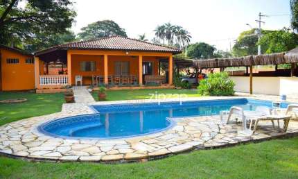 Chácara com 3 quartos, 2253 m² - venda por R$ 2.200.000 ou aluguel por R$ 11.185/mês - Residencial Pinheirinho - Vinhedo/SP