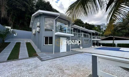 Casa sobrado com 5 quartos para aluguel no condomínio Marambaia na cidade de Vinhedo SP
