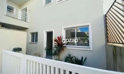 Casa com 2 Quartos para alugar, 85 m² por R$ 4.200/mês - Pinheirinho - Vinhedo/SP