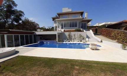 Casa com 3 quartos para venda ou aluguel no Condomínio Marambaia na cidade de Vinhedo SP
