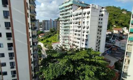 Apartamento à venda em Santa Rosa, Niterói-RJ: 2 quartos, sala, 1 vaga de garagem - 65 m² de área!- condomínio  Villagio Dei Fiori