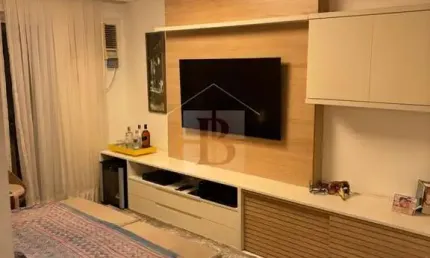 Apartamento à venda em Icaraí, Niterói-RJ: 3 quartos, 1 suíte, 1 sala, 3 banheiros, 2 vagas, 110m². Venha conferir!